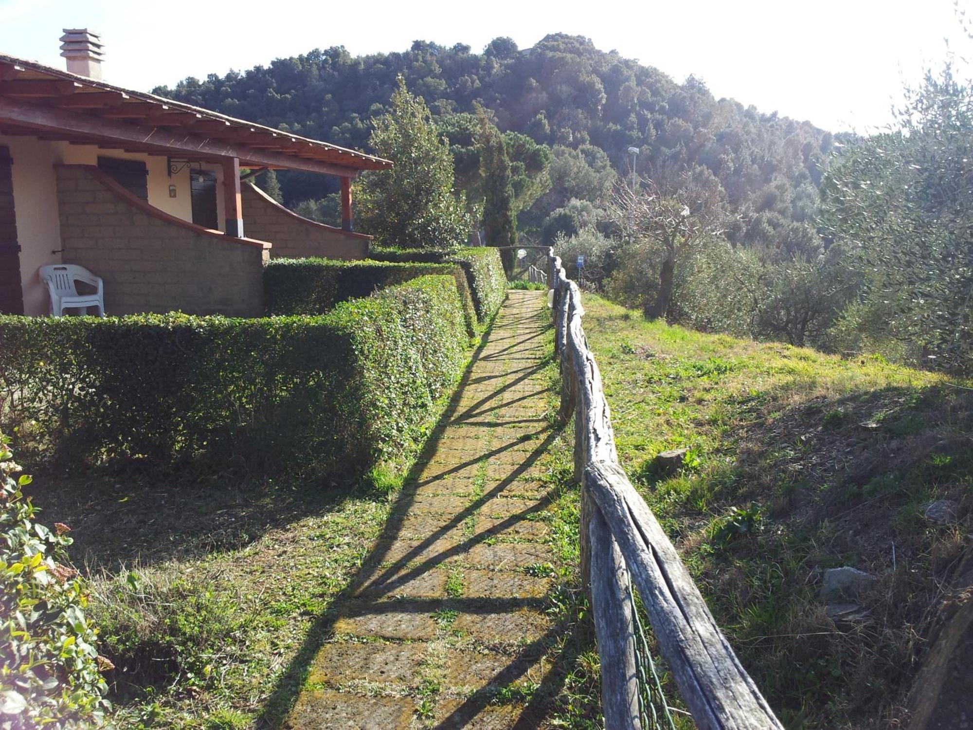 Locanda Mossa Dei Barbari Buriano  ภายนอก รูปภาพ